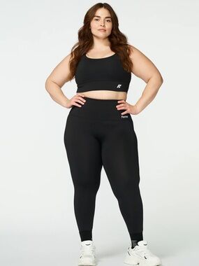 Forme Power Bra in Black - Size 2X